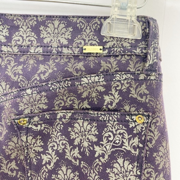 DL1961 Premium Denim Emma Ornate Leggings - Purple and Faded Gold Damask Sz. 26 - Picture 12 of 15